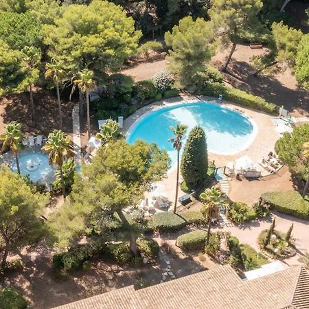 La Badine 5P Plage Piscine Clim Jacuzzi Parc Luxuriant Hyeres Luaran gambar